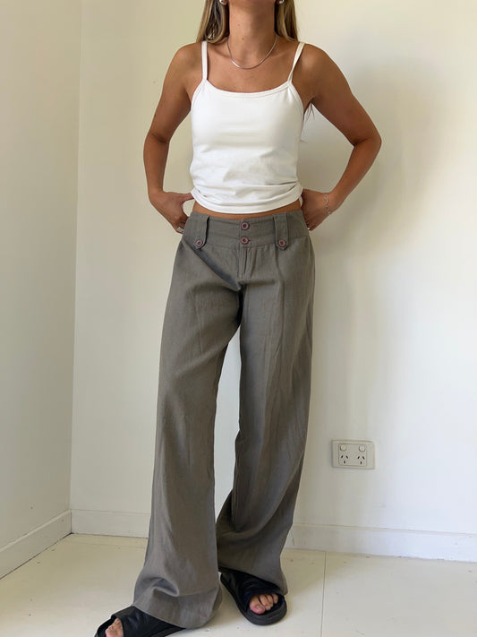 Low rise pants